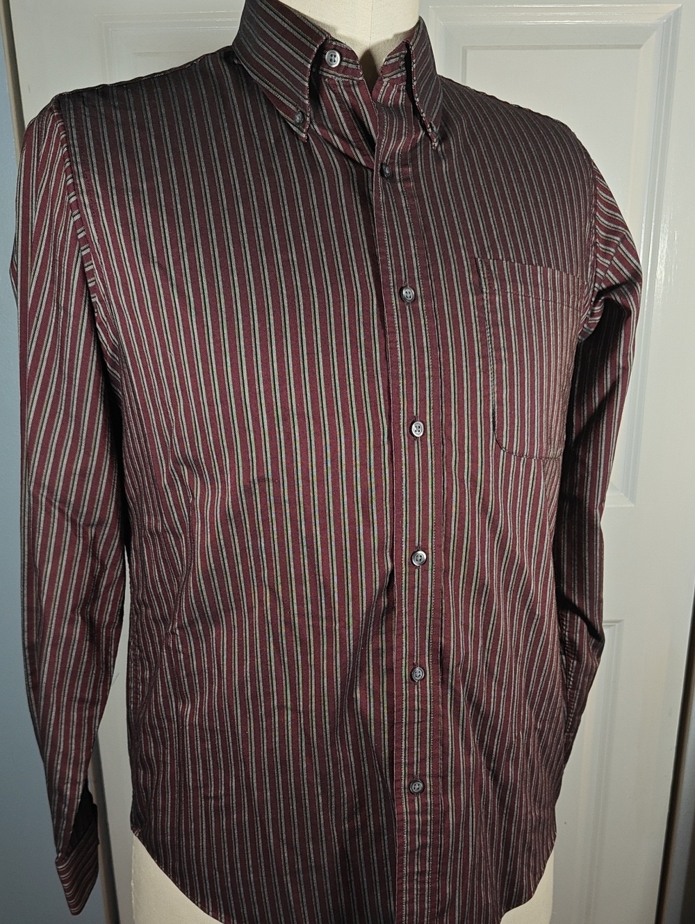 Croft & Barrow Men's Maroon Striped Button Down Shirt 16x34/35